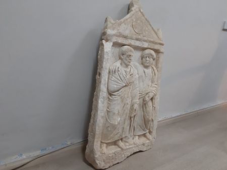 Τρεις συλλήψεις αρχαιοκαπήλων  στα Σπάτα