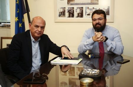 Η ΕΠΣ Ηρακλείου κατά Βασιλειάδη για το αυτοδιοίκητο – Ζητά την παρέμβαση της FIFA