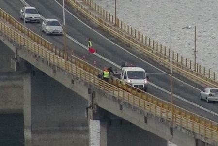 Κοζάνη: Βγήκε από το ταξί και πήδηξε από τη γέφυρα των Σερβίων