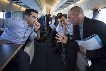 Ενήλικοι στο δωμάτιο, ακατάλληλοι για τη χώρα, κύριε Παππά