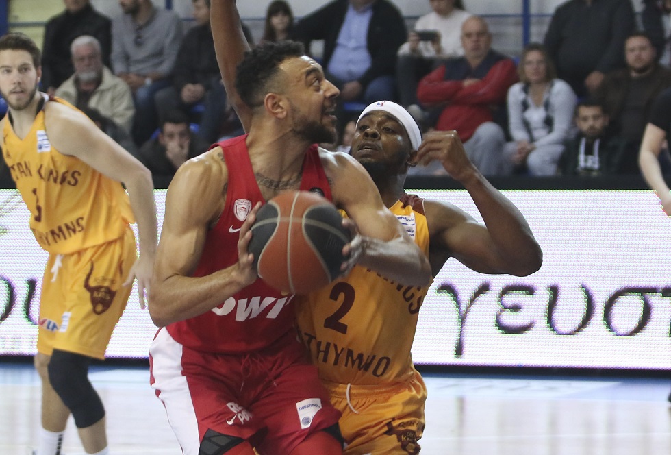 Ολυμπιακός : Πενθεί ο Γκος, χάνει τον ΠΑΟΚ