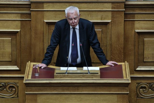 Ex-PM Pikrammenos: Novartis case set up by politicians to harm opponents