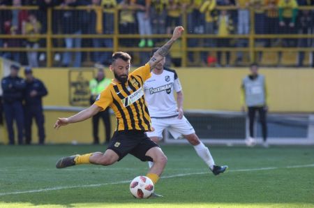 Στο πλευρό του μικρού Σπύρου ο Σιώπης