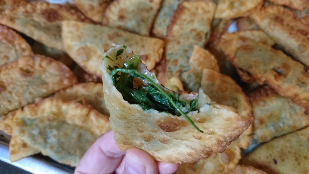 Χορτοπιτάκια με προβάτσες