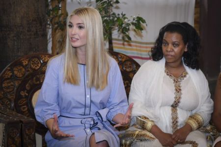 Η Ιβάνκα Τραμπ περιοδεύει στην Αφρική