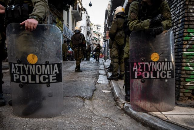 Ειδικοί Φρουροί για Παπακώστα: Καλύτερα να μην πάει στην «Μονμάρτη» χωρίς ΜΑΤ