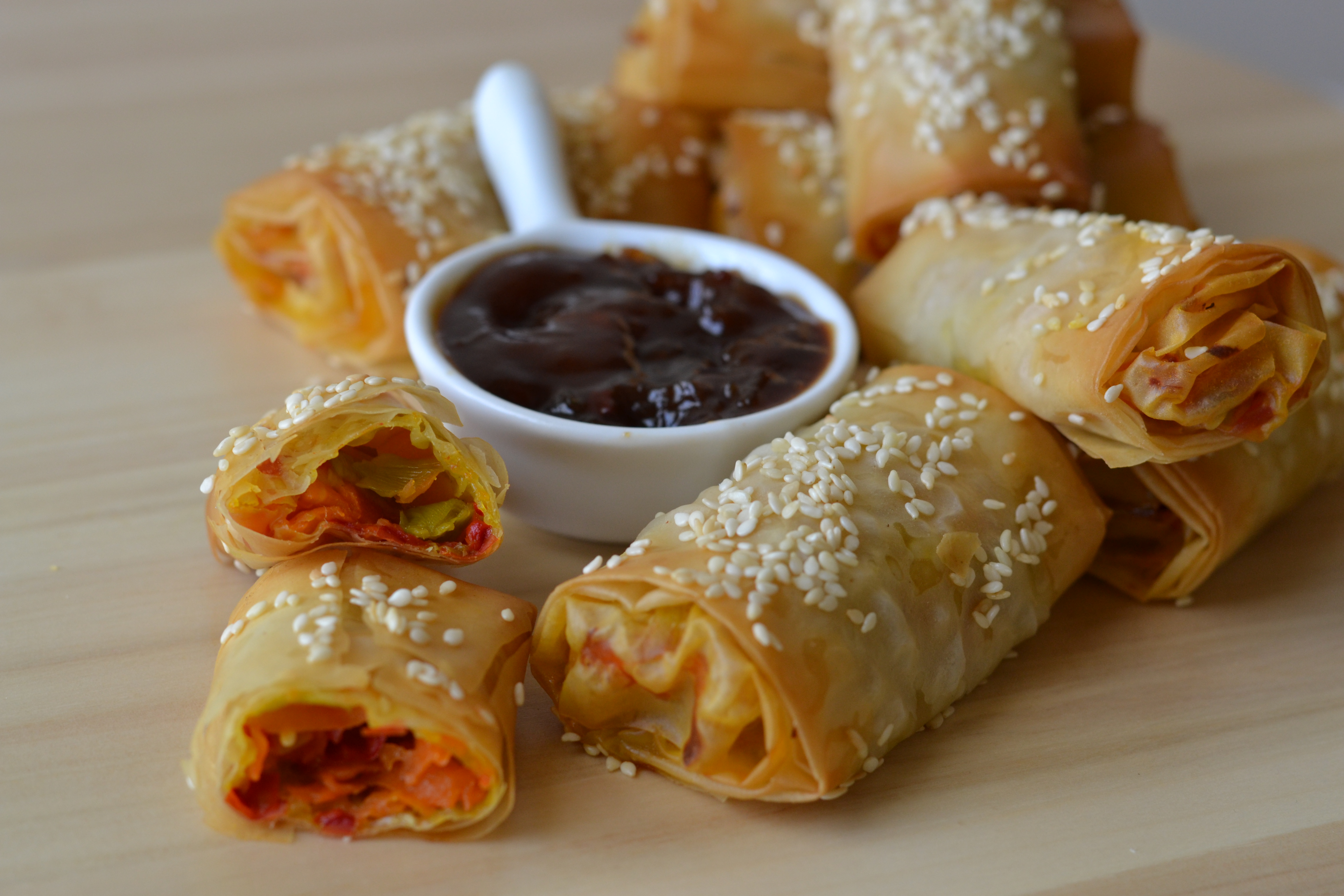 Ψητά spring rolls