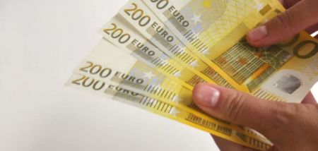 Εφάπαξ ενίσχυση 1000 ευρώ σε ανέργους