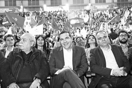 Πέτρα που κύλησε…