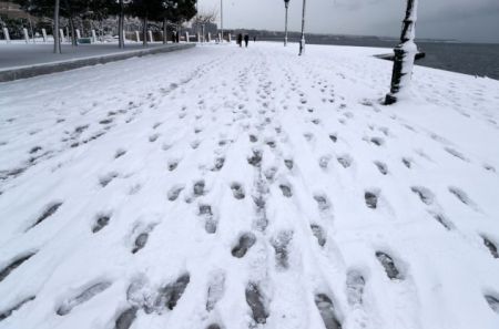 Ηλεκτρικό ρεύμα από… χιόνι
