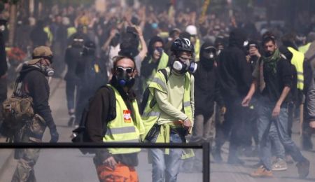 Γαλλία: Επί ποδός… Κίτρινων Γιλέκων η αστυνομία