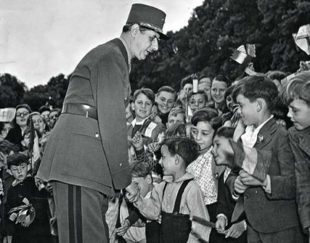 Ντε Γκωλ: Το χρονικό ενός συμβόλου