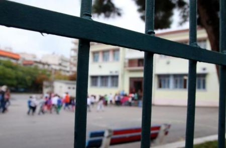 Θρίλερ στην Πεύκη με απόπειρα αρπαγής 12χρονης έξω από σχολείο