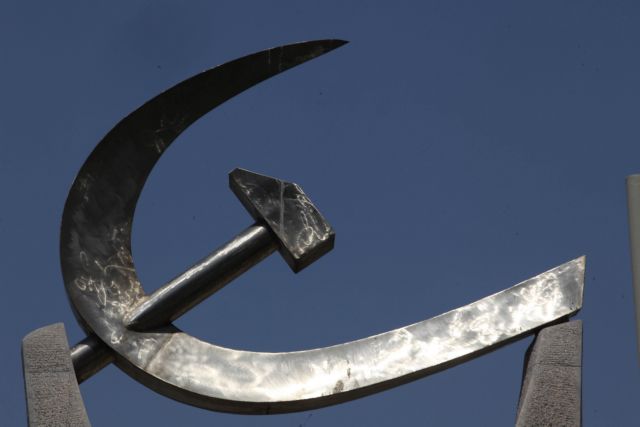 ΚΚΕ: 21η Απριλίου, ευκαιρία για διδάγματα και τιμή στους νεκρούς της χούντας