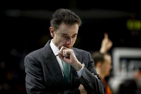 «Σειρήνες» από το ΝΒΑ για Πιτίνο