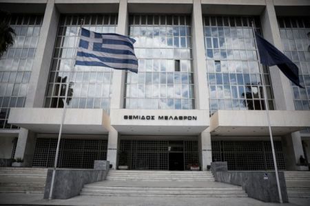 Η Μεγάλη Δευτέρα των δύο δικηγόρων