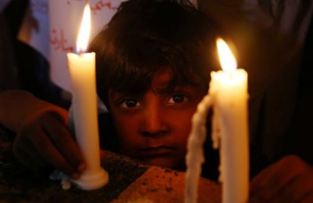 Σρι Λάνκα: Με αίμα βάφτηκε το Πάσχα – Εκατόμβη νεκρών από τις διαδοχικές επιθέσεις