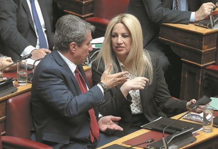 Το «φάντασμα του ΠαΣοΚ» πάνω από το ΚΙΝΑΛ