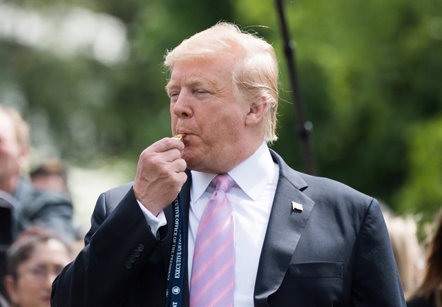 Γιατί ο Τραμπ άλλαξε πολιτική στη Λιβύη