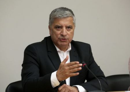 Δημοσκόπηση: Πατούλης με αέρα νίκης έναντι της καταρρέουσας Δούρου