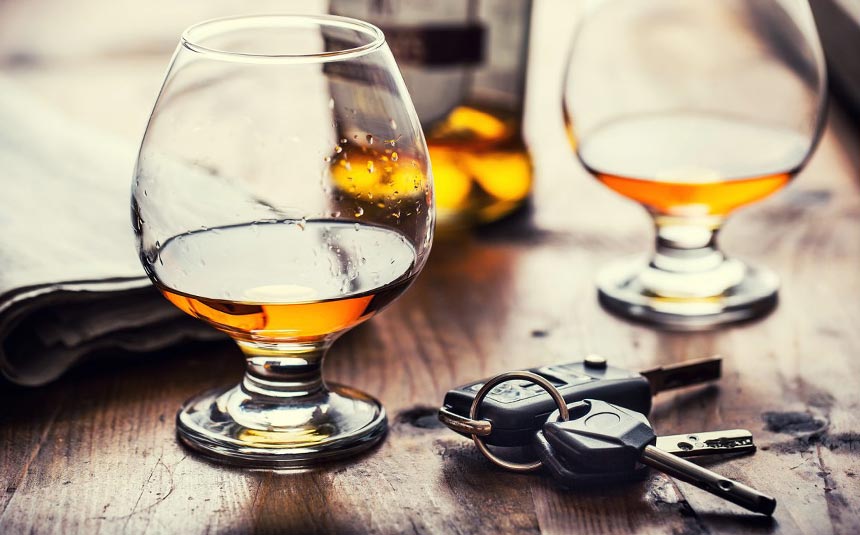 Αλκοόλ και οδήγηση, ο συνδυασμός που σκοτώνει - Ειδήσεις - νέα - Το Βήμα Online