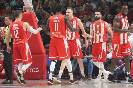 Στην Ευρωλίγκα ο Ερυθρός Αστέρας του Τόμιτς