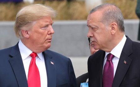 Ερντογάν: Ανοιχτό ενδεχόμενο συνάντησης με Τραμπ