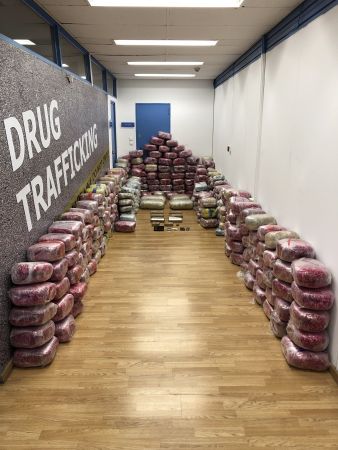 Εξαρθρώθηκαν τρία κυκλώματα διακίνησης ναρκωτικών