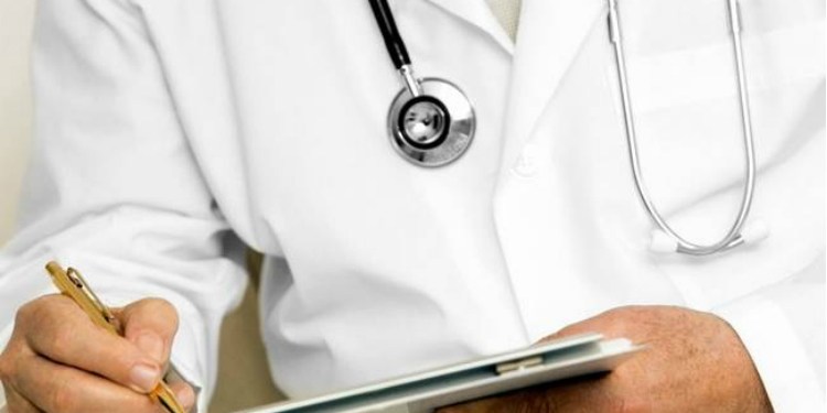 Για κακούργημα διώκεται ο παιδίατρος της Θήβας – Νέα καταγγελία για ασέλγεια