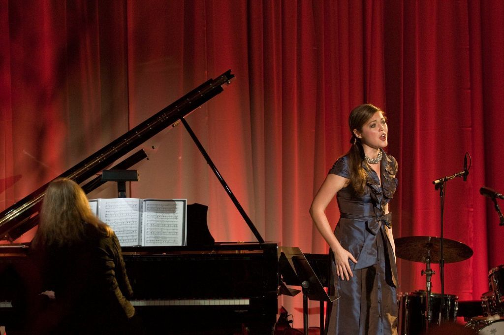 Τίλεμαν Ντικ: Παγκόσμια συγκίνηση για τον θάνατο 35χρονης σοπράνο