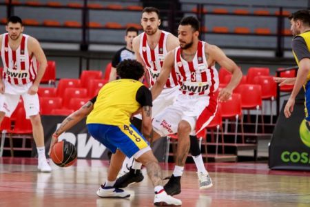 Ολυμπιακός : Κυρίαρχος και στα φιλικά ο Μιλουτίνοφ