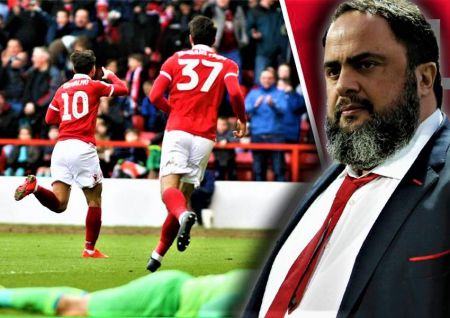 Βαγγέλης Μαρινάκης : Πληρώνει το ταξίδι των φίλων της Νότιγχαμ στο Λονδίνο