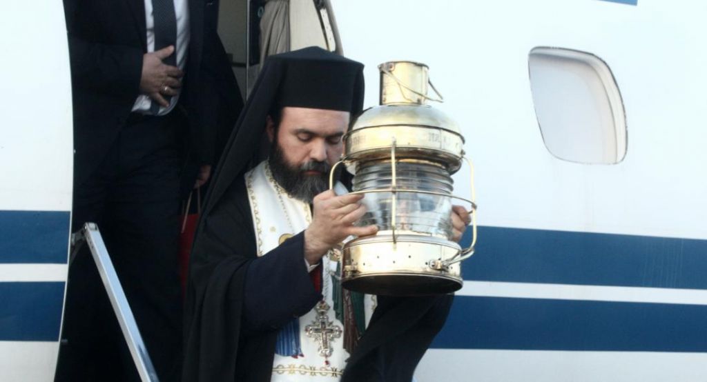 Αγιο Φως: Ξαφνική αλλαγή στην άφιξή του