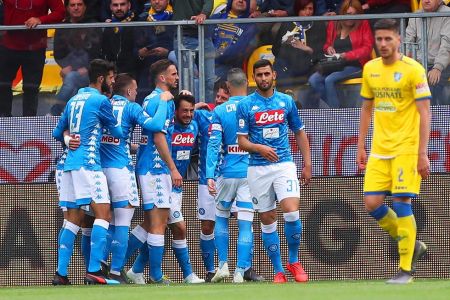 «Κλείδωσε» τη 2η θέση η Νάπολι και «βύθισε» τη Φροζινόνε
