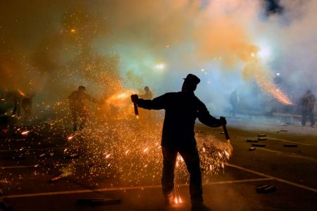 Ματωμένος σαϊτοπόλεμος στην Καλαμάτα : Αυτός είναι ο άτυχος εικονολήπτης