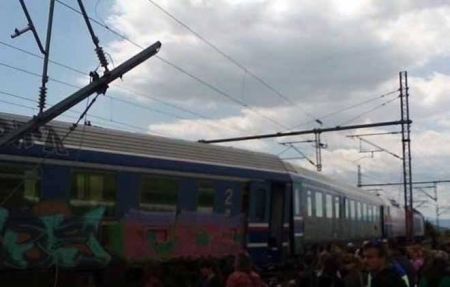 Εκτροχιάστηκαν βαγόνια του intercity μετά το Παλαιοφάρσαλο