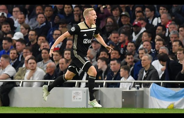 Τεράστιος Άγιαξ, πάει φουλ για τελικό