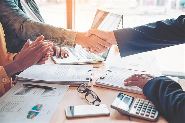 Τελειώνουν οι «χρυσές ευκαιρίες» για ντιλ