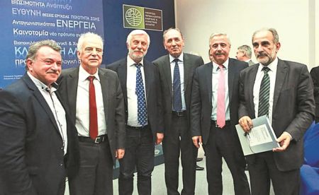 Δύο νέες συμβάσειςυπέγραψαν τα ΕΛΠΕ