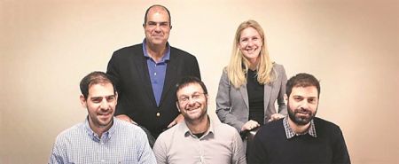 Επενδύουν στη Ferryhopper easyGroup και Metavallon 