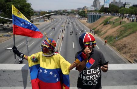 Στα μαχαίρια Ρωσία – ΗΠΑ για τη Βενεζουέλα : Επικίνδυνη ένταση