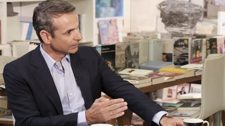 Μητσοτάκης για Πέτρο Κόκκαλη: Είναι ο μόνος που έχει παππού αλλά δεν έχει μπαμπά