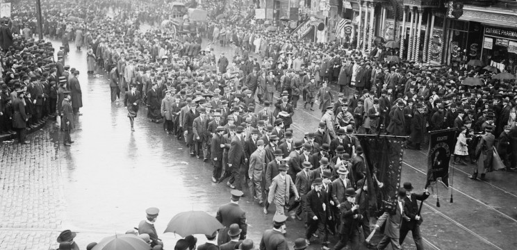 Πρωτομαγιά: Απεργιακά συλλαλητήρια σε Αθήνα – Θεσσαλονίκη