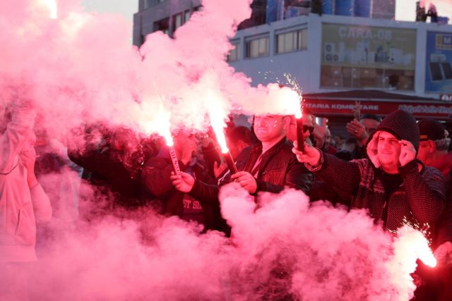 Αλβανία: Στους δρόμους χιλιάδες πολίτες κατά του Ράμα