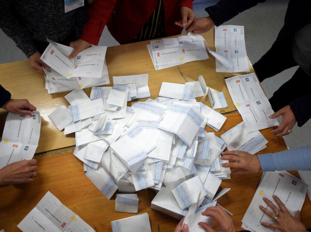 Σκόπια: Έκλεισαν οι κάλπες – Έγκυρες οι προεδρικές εκλογές