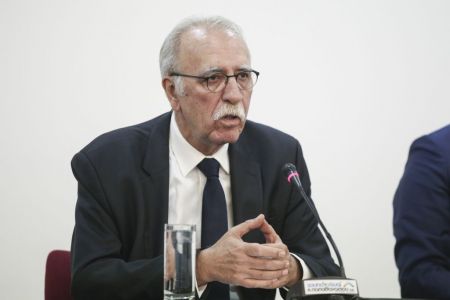 Βίτσας: Λιγότεροι από 100 ύποπτοι τζιχαντιστές προσπάθησαν να περάσουν στα νησιά