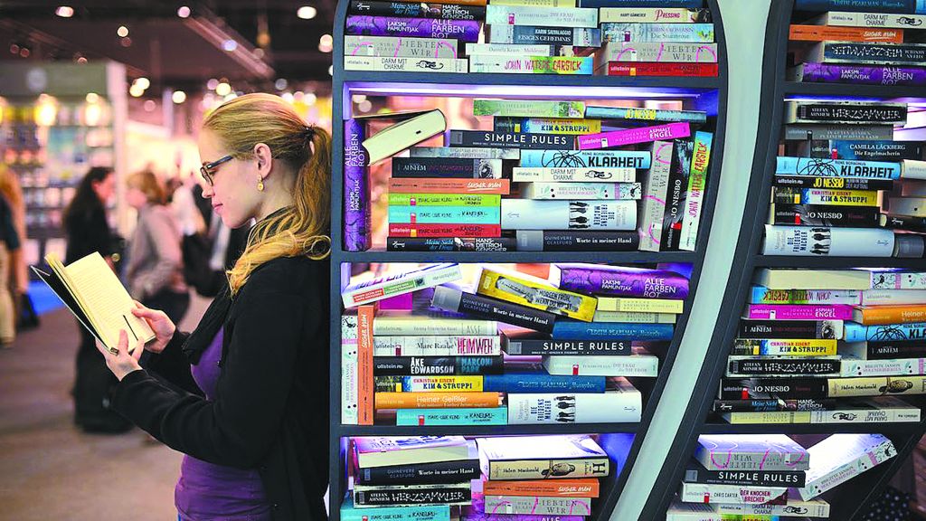 Ερευνα – έκπληξη : Τι και πόσο διαβάζουν οι Ελληνες – Μύθοι & αλήθειες