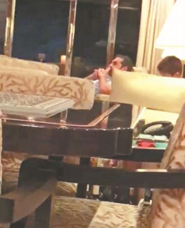 Editorial: Sailing on the yachts of the elite