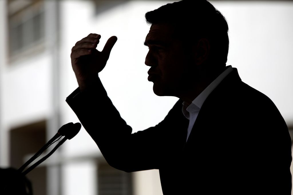 Προεκλογικό σόου στο Ζάππειο για να ξεχαστούν Μάτι, Πολάκης και κότερο