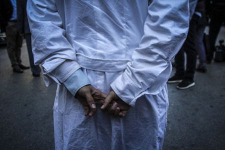 Στο απόγειό της η γρίπη με 150 νεκρούς